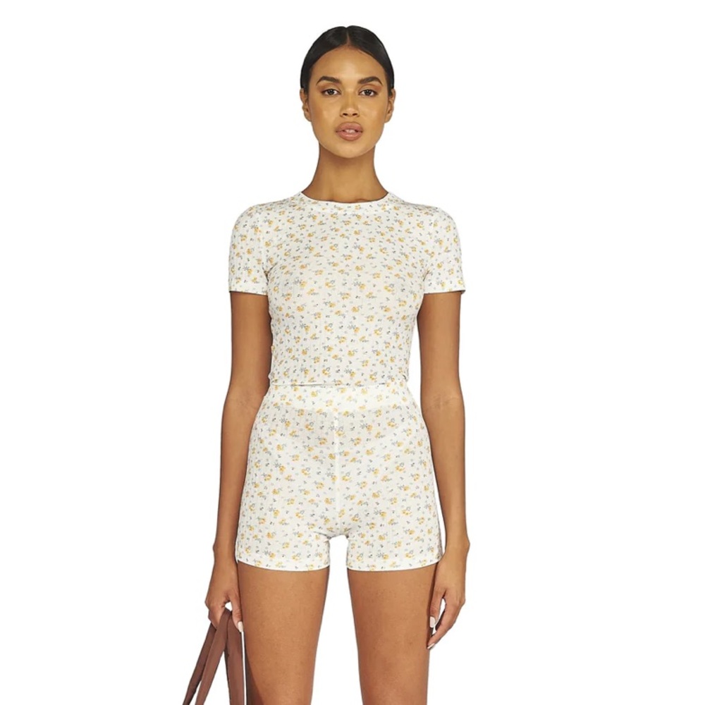 Brand new orange blossom set! XS